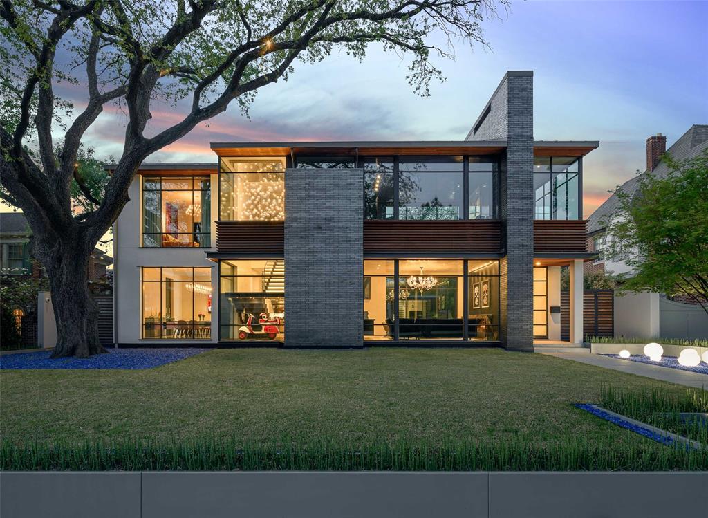 Highland Park Neighborhood Home For Sale - $11,400,000