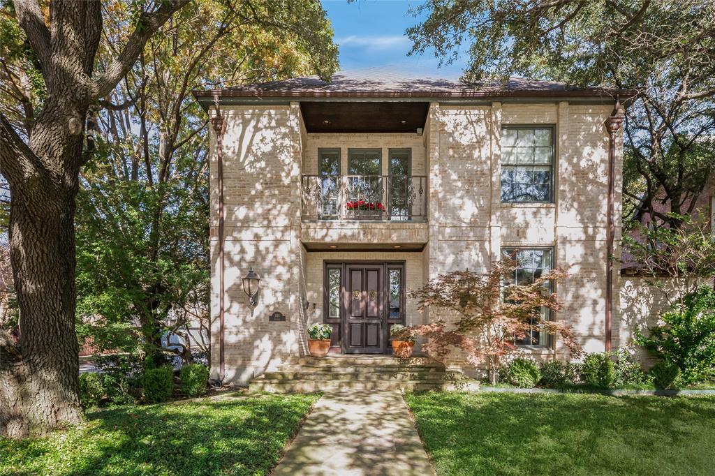 Highland Park Neighborhood Home For Sale - $2,275,000