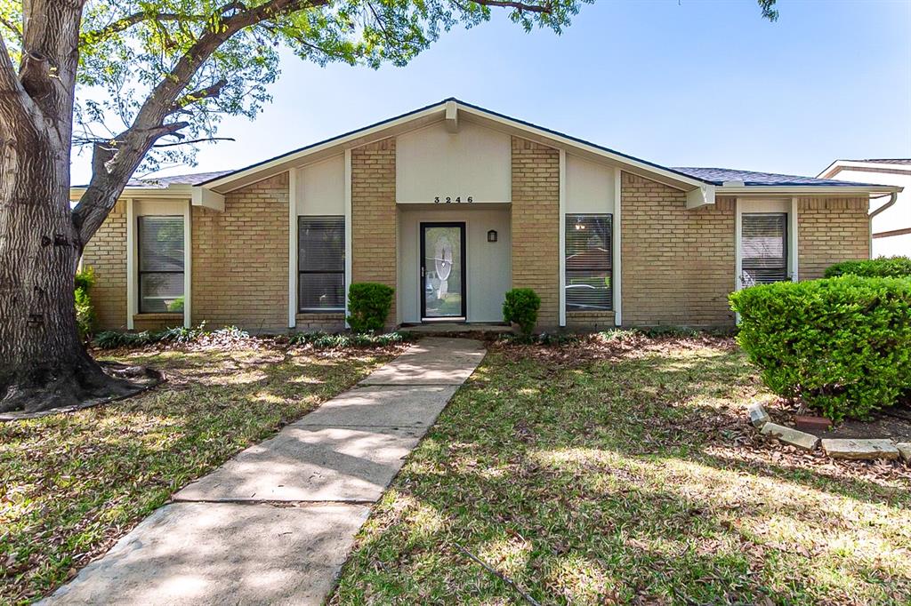 Dallas Neighborhood Home For Sale - $297,000