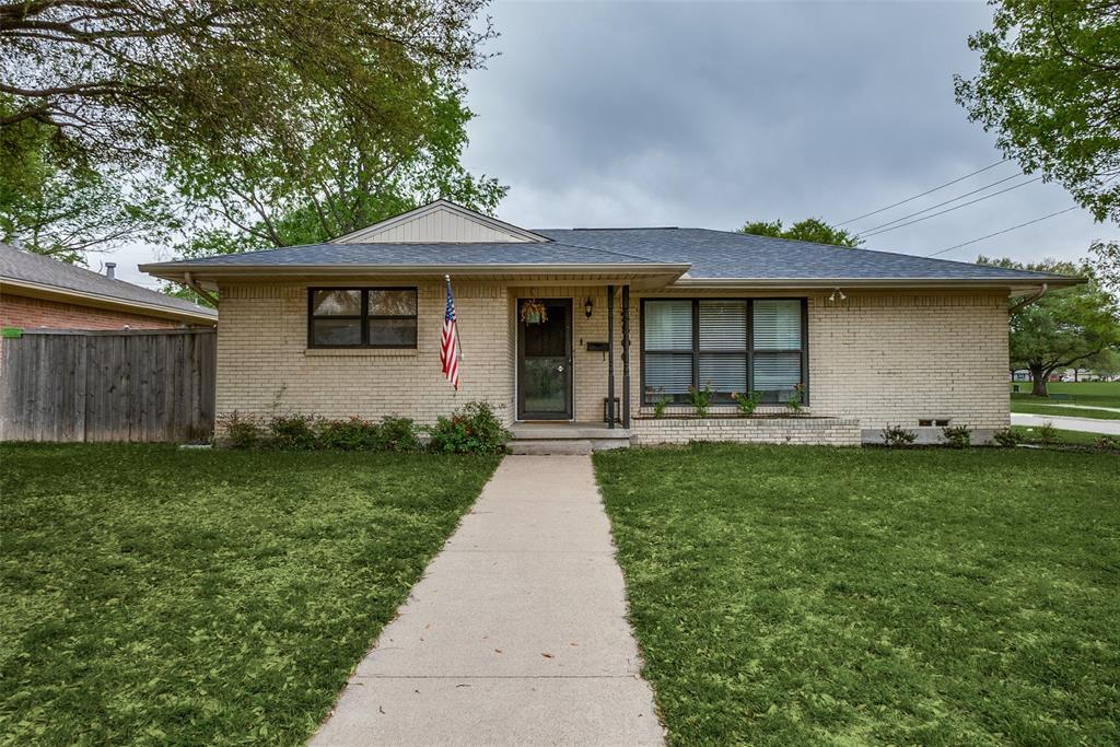 Dallas Neighborhood Home For Sale - $395,000