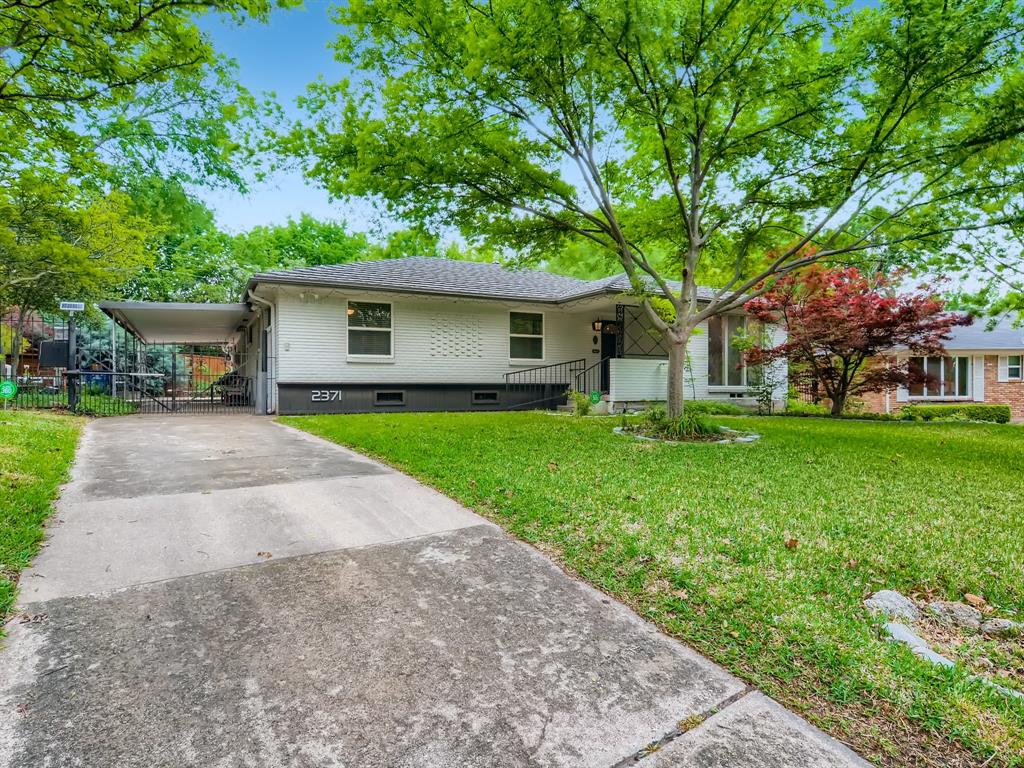 Dallas Neighborhood Home For Sale - $520,000