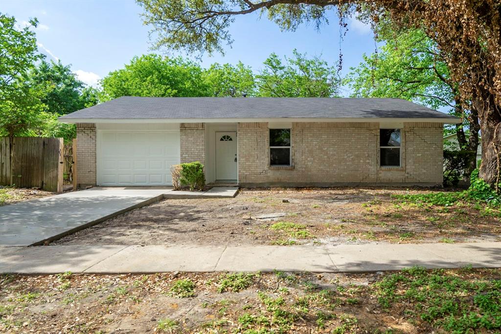 Garland Neighborhood Home For Sale - $298,000