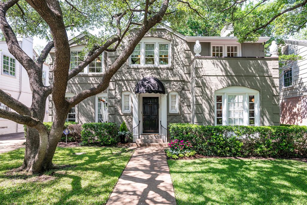 Highland Park Neighborhood Home For Sale - $1,850,000