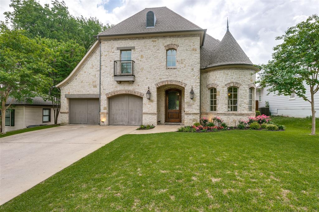 Dallas Neighborhood Home For Sale - $1,125,000