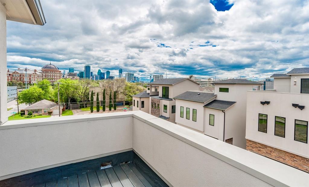 Dallas Neighborhood Home For Sale - $1,249,000