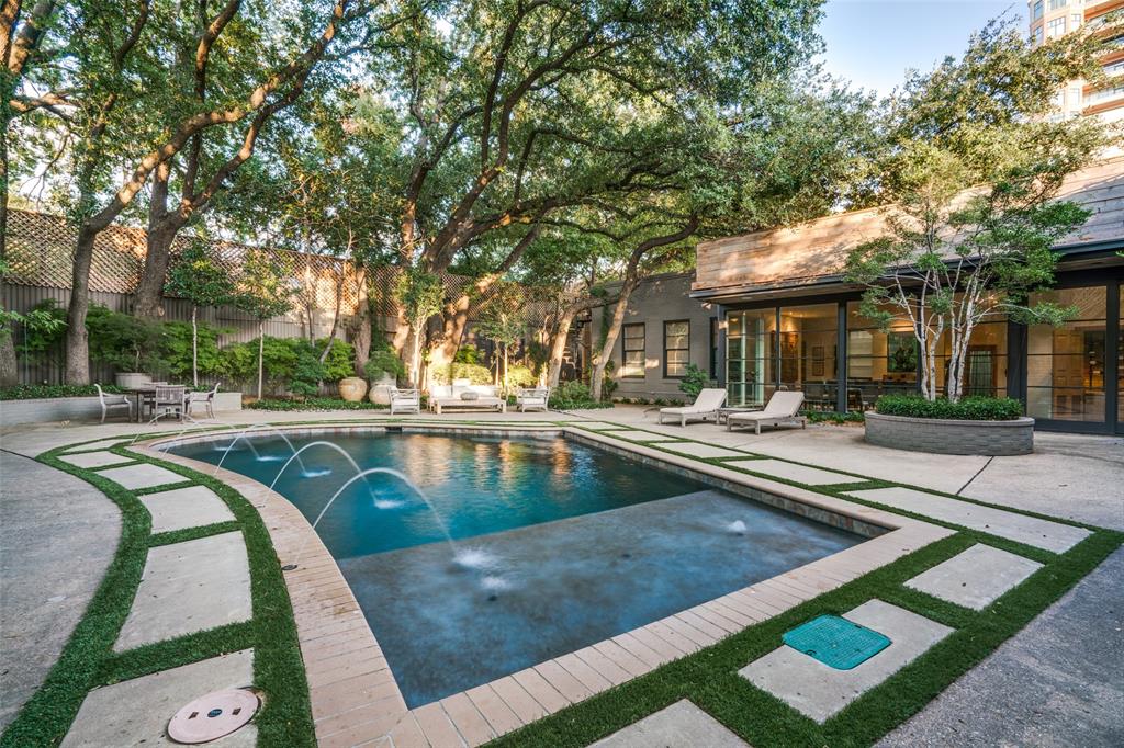 Dallas Neighborhood Home For Sale - $3,995,000