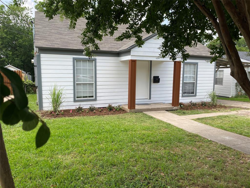 Dallas Neighborhood Home For Sale - $299,000