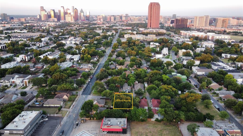 Dallas Neighborhood Home For Sale - $439,000