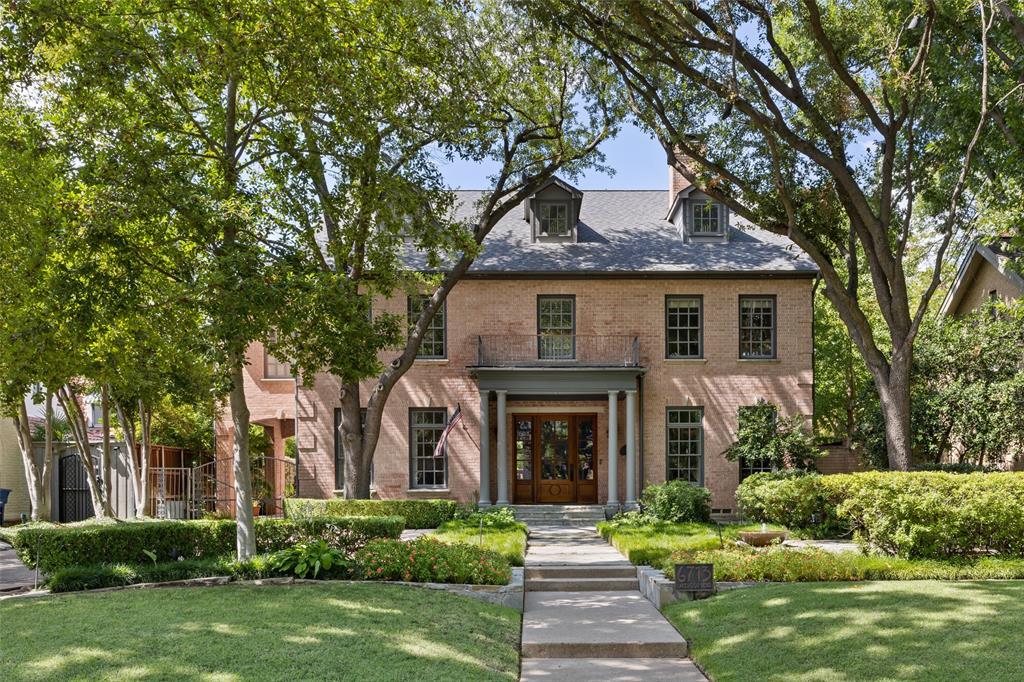 Dallas Neighborhood Home For Sale - $2,699,900
