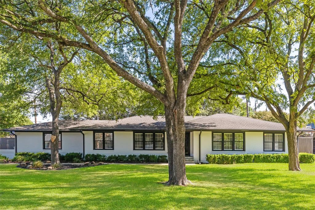 Dallas Neighborhood Home For Sale - $1,095,000