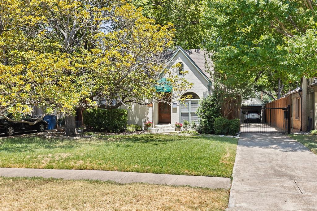 Dallas Neighborhood Home For Sale - $739,000