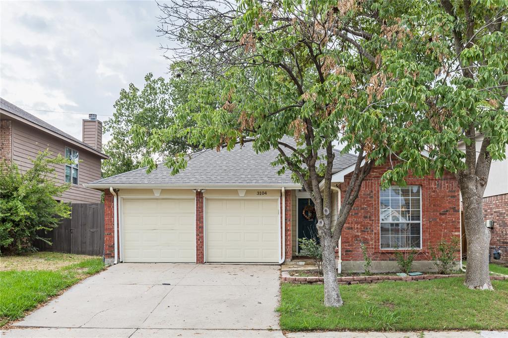 Dallas Neighborhood Home For Sale - $385,000