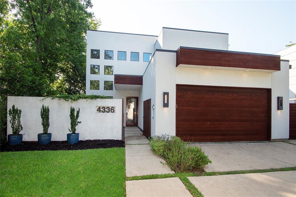 Dallas Neighborhood Home For Sale - $2,400,000