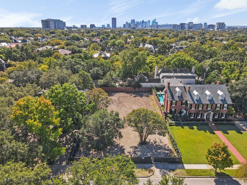 Highland Park Neighborhood Home For Sale - $6,750,000