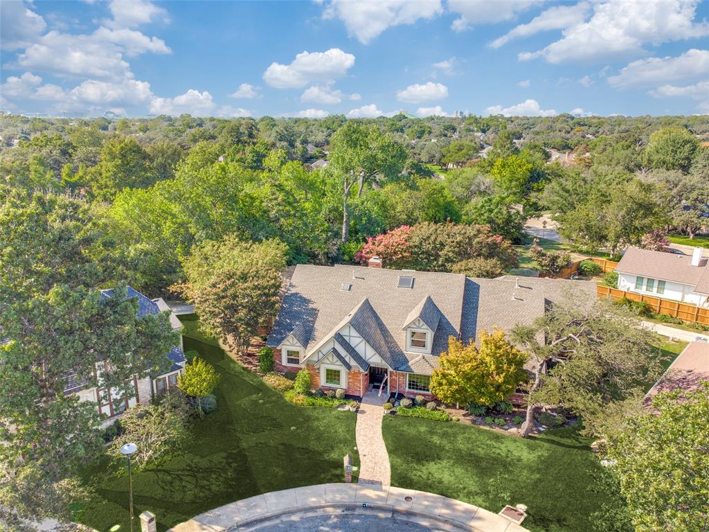 Dallas Neighborhood Home For Sale - $1,090,000