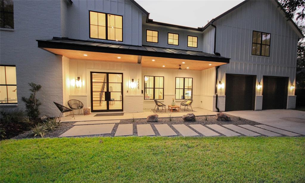 Dallas Neighborhood Home For Sale - $1,865,000