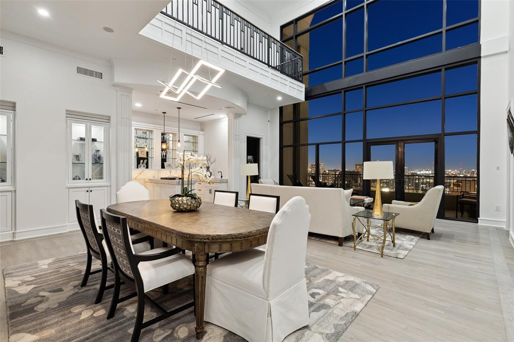 Dallas Neighborhood Home For Sale - $3,475,000