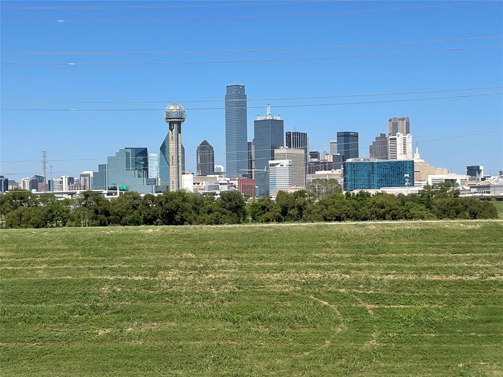 Dallas Neighborhood Home For Sale - $720,000