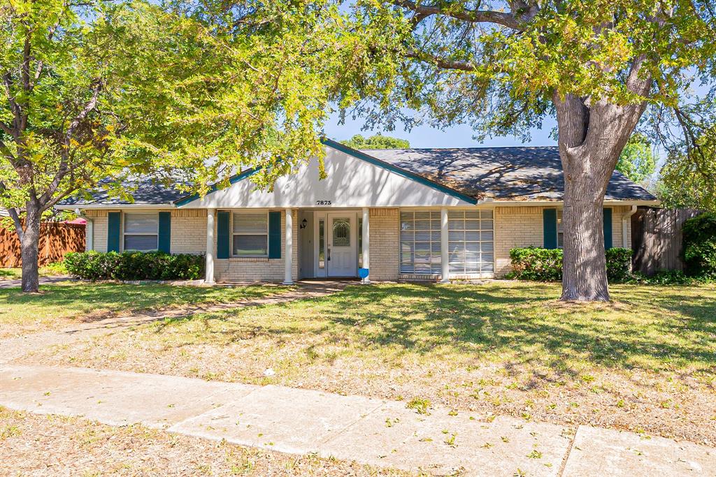 Dallas Neighborhood Home For Sale - $699,900