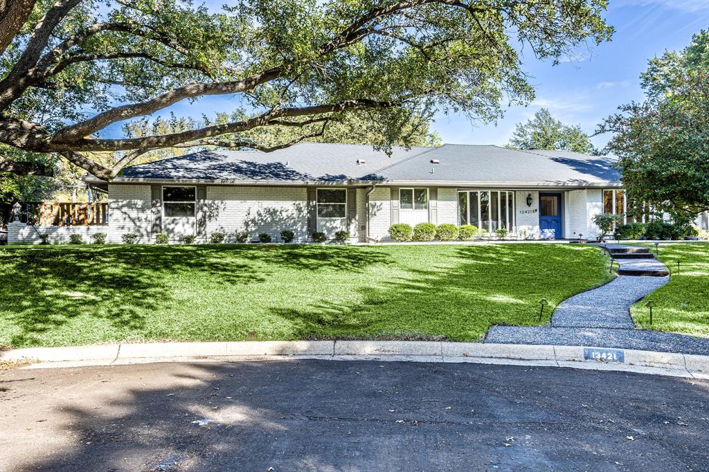 Dallas Neighborhood Home For Sale - $975,000