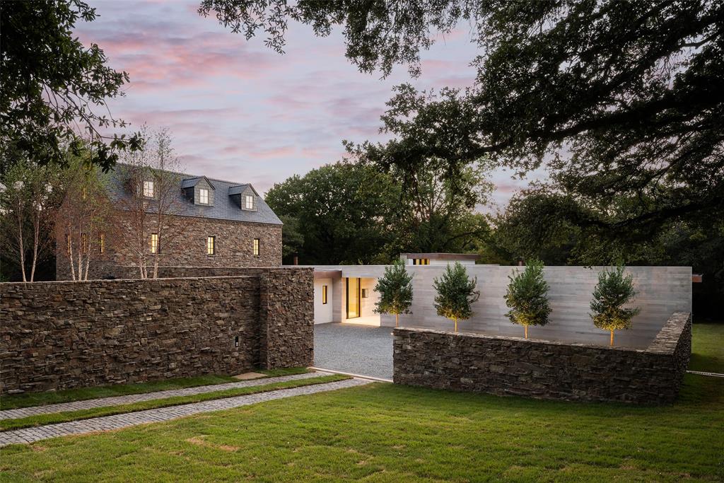 Dallas Neighborhood Home For Sale - $15,500,000
