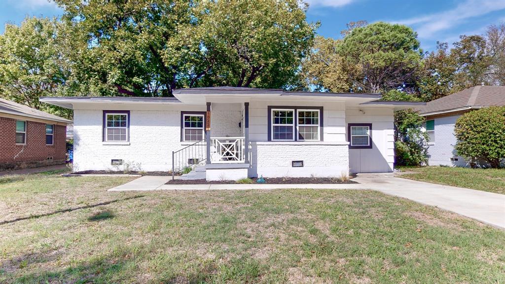 Dallas Neighborhood Home For Sale - $349,900
