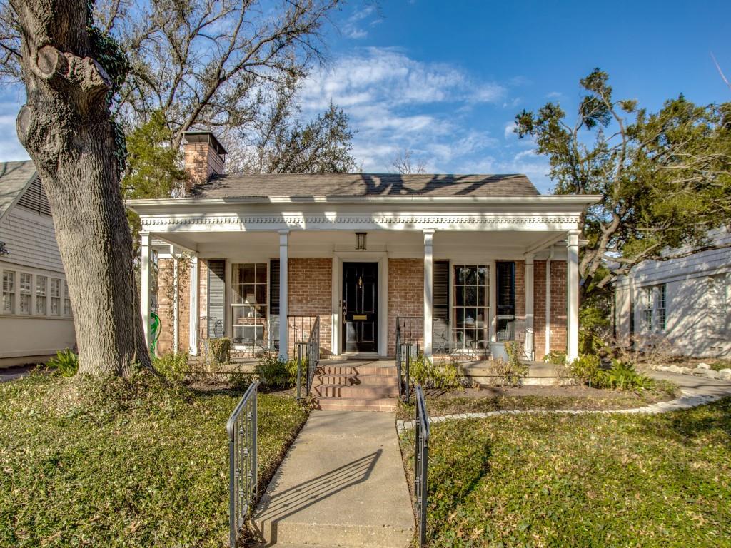 Highland Park Neighborhood Home For Sale - $1,199,000