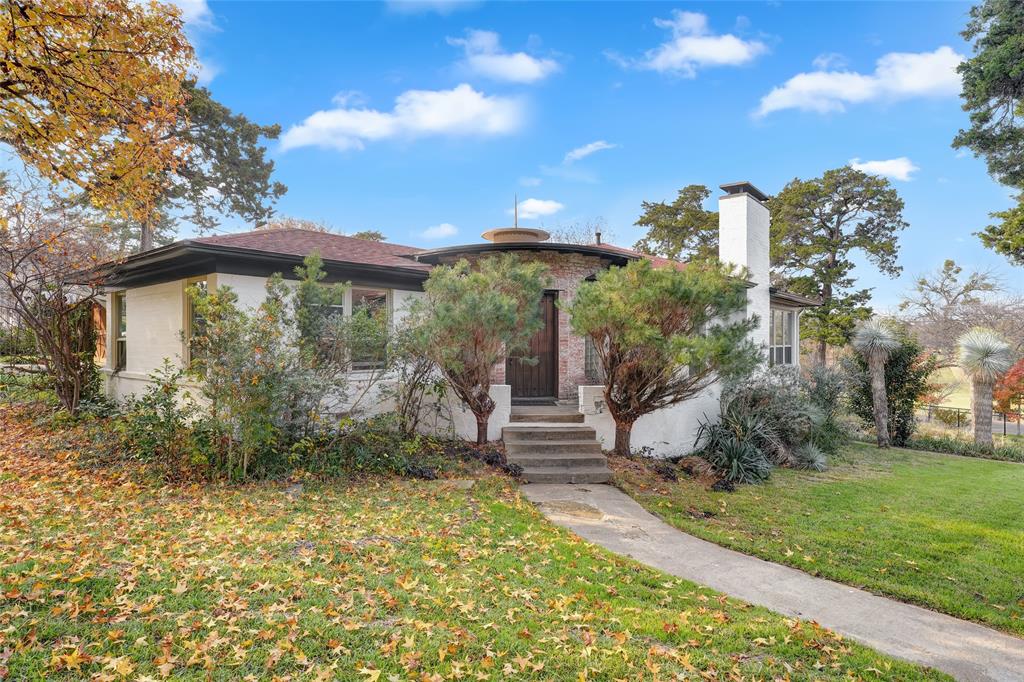 Dallas Neighborhood Home For Sale - $765,000
