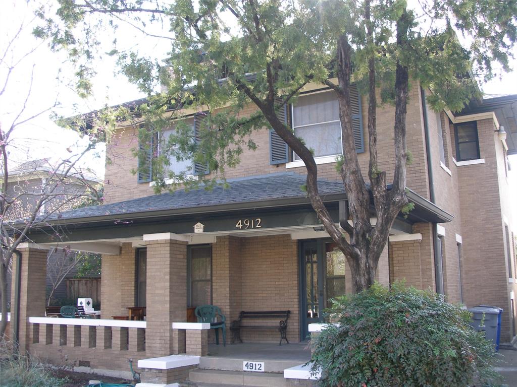 Dallas Neighborhood Home For Sale - $550,000