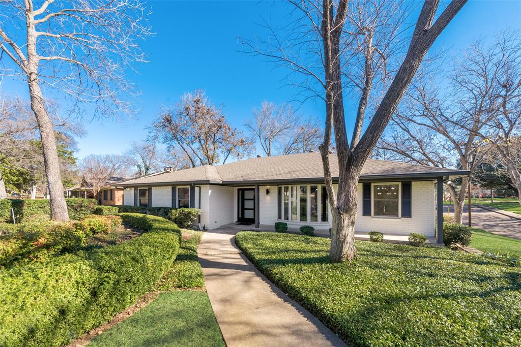 Dallas Neighborhood Home For Sale - $599,990