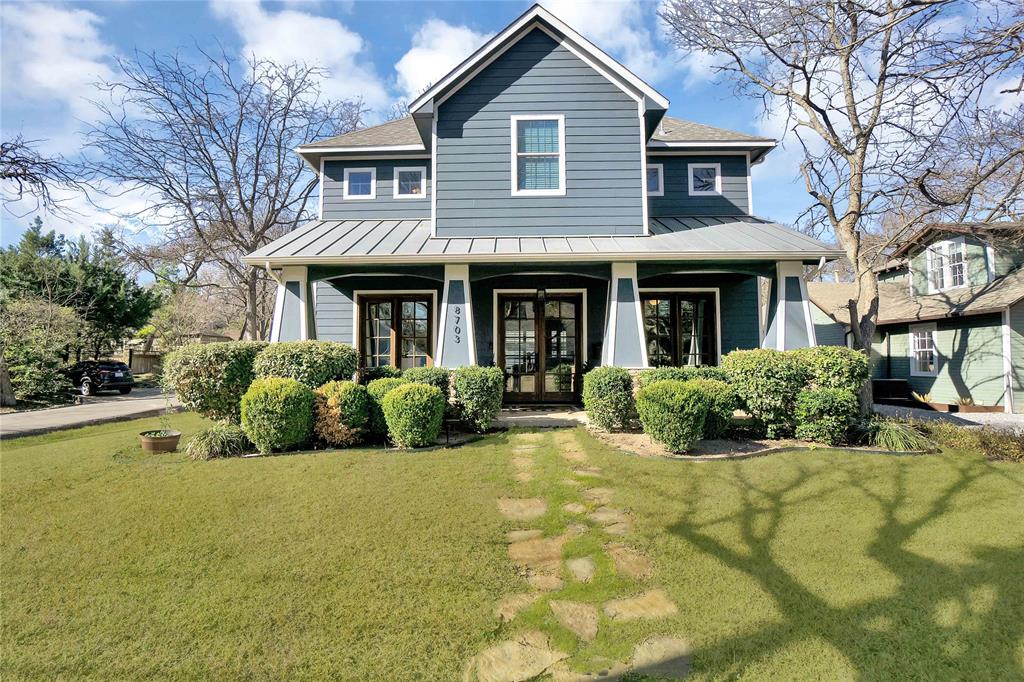 Dallas Neighborhood Home For Sale - $819,000
