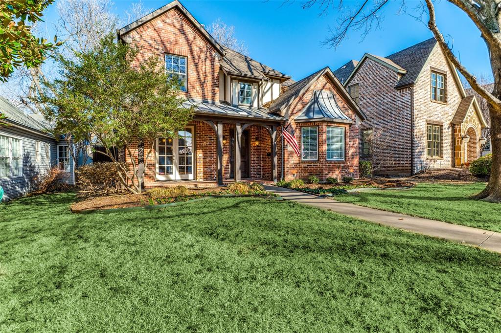 Dallas Neighborhood Home For Sale - $1,495,000