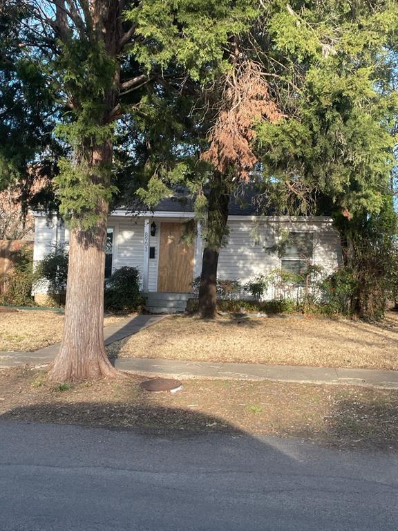 Dallas Neighborhood Home For Sale - $469,900