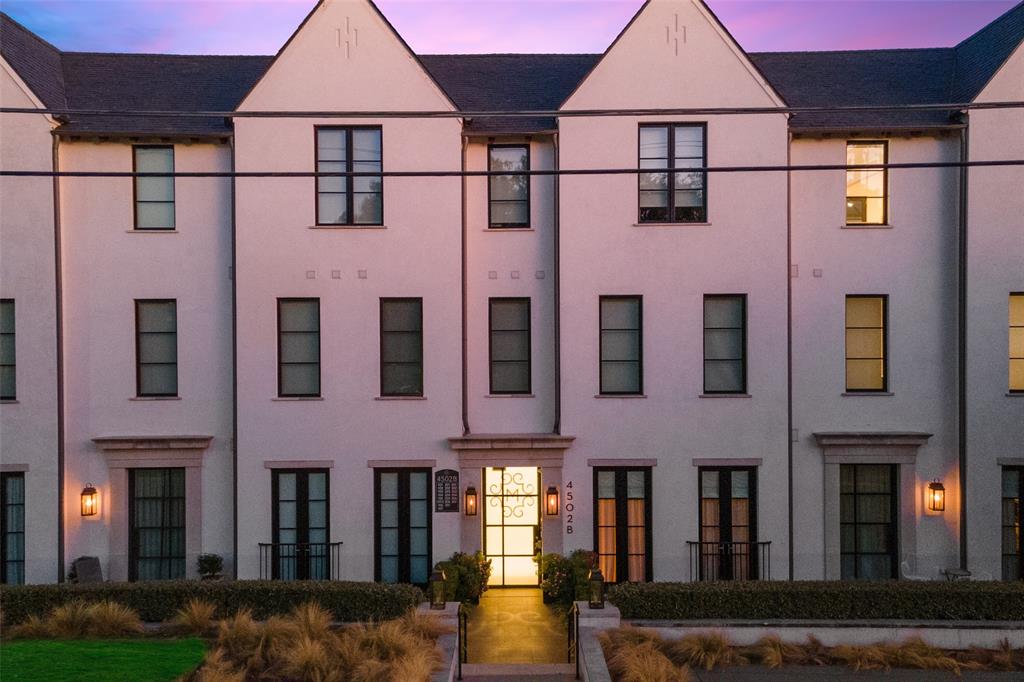 Highland Park Neighborhood Home For Sale - $1,875,000