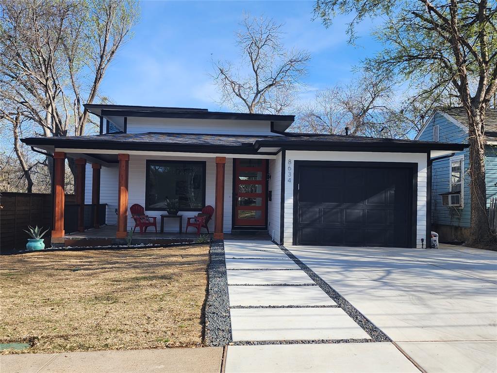 Dallas Neighborhood Home For Sale - $1,050,000