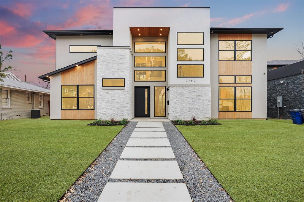 Dallas Neighborhood Home For Sale - $1,725,000