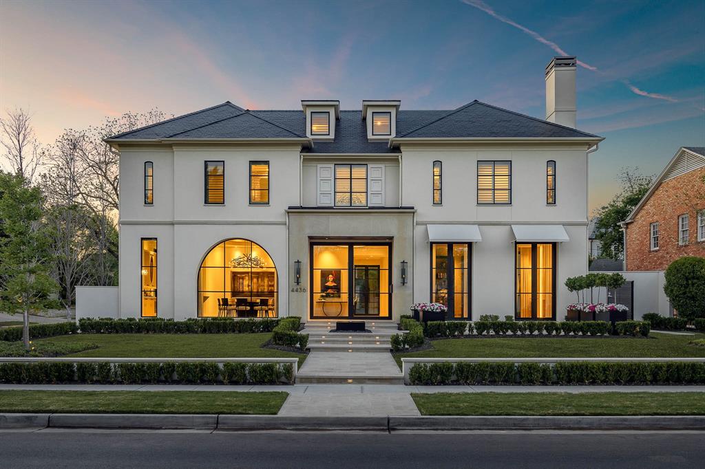 Highland Park Neighborhood Home For Sale - $10,900,000