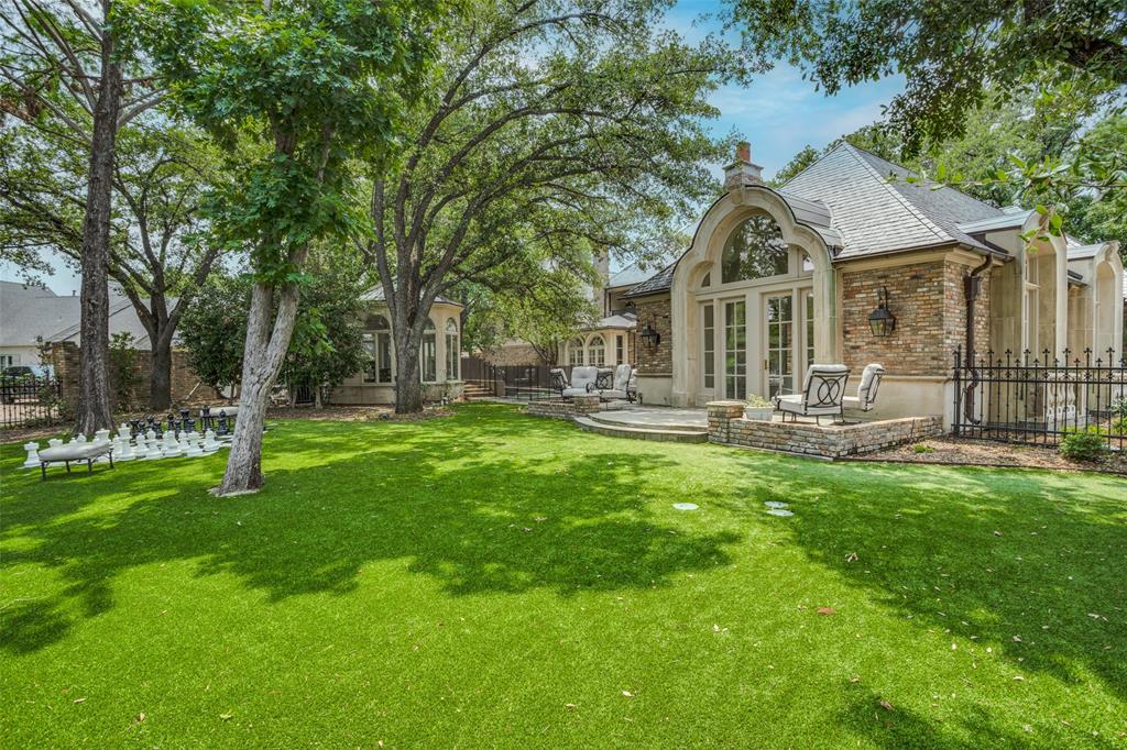 Dallas Neighborhood Home For Sale - $2,999,999