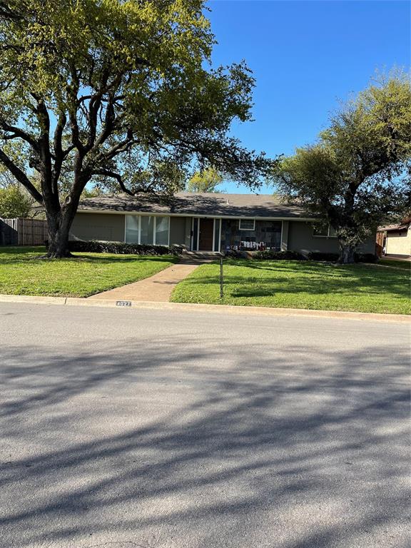 Dallas Neighborhood Home For Sale - $535,000
