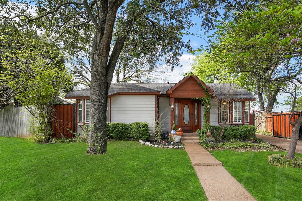 Dallas Neighborhood Home For Sale - $519,500