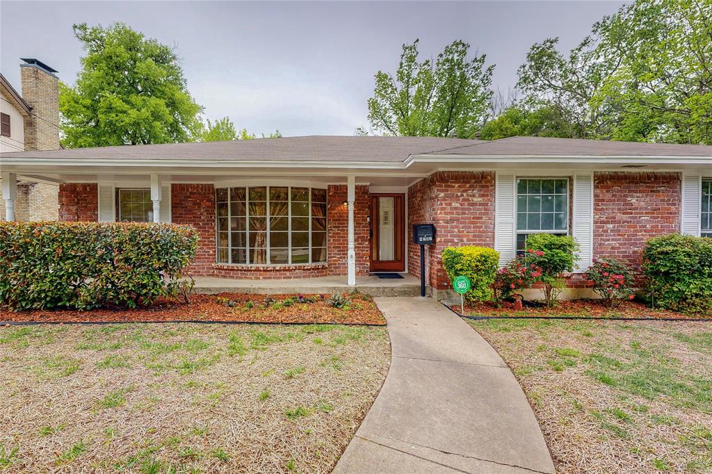 Dallas Neighborhood Home For Sale - $304,900
