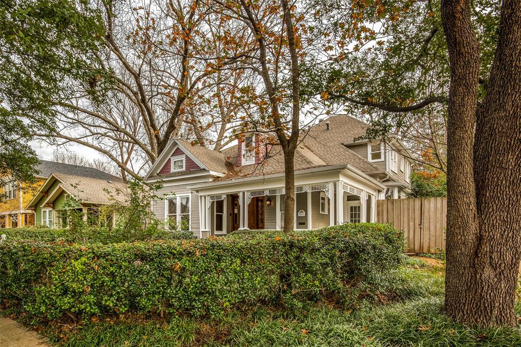 Dallas Neighborhood Home For Sale - $711,110
