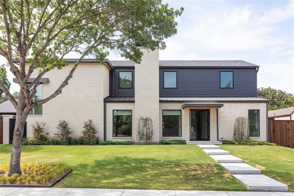 Dallas Neighborhood Home For Sale - $2,449,000