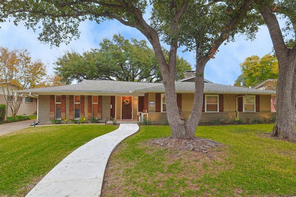 Dallas Neighborhood Home For Sale - $649,900