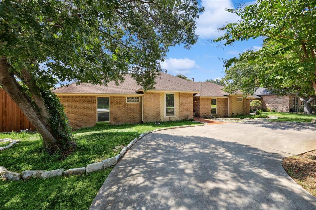 Dallas Neighborhood Home For Sale - $850,000