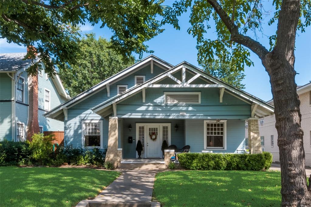 Dallas Neighborhood Home For Sale - $579,000