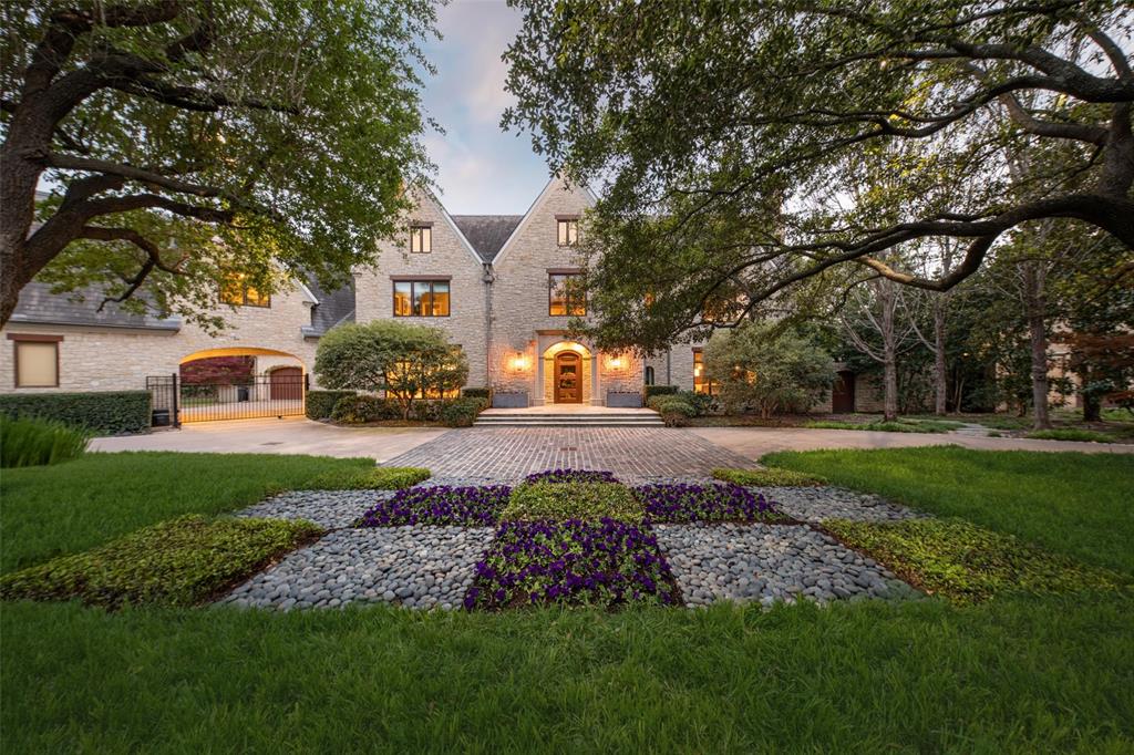 Dallas Neighborhood Home For Sale - $8,900,000