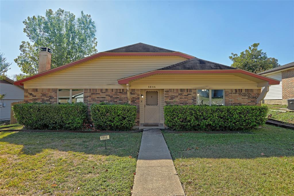 Garland Neighborhood Home For Sale - $299,900